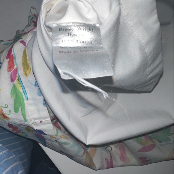 Brooke Wright Designs White Multicolored Floral Off the Shoulder Top - Picture 4 of 5